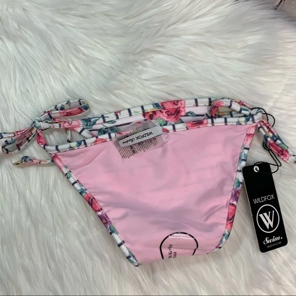 NWT Wildfox 90s Floral String Bikini XS